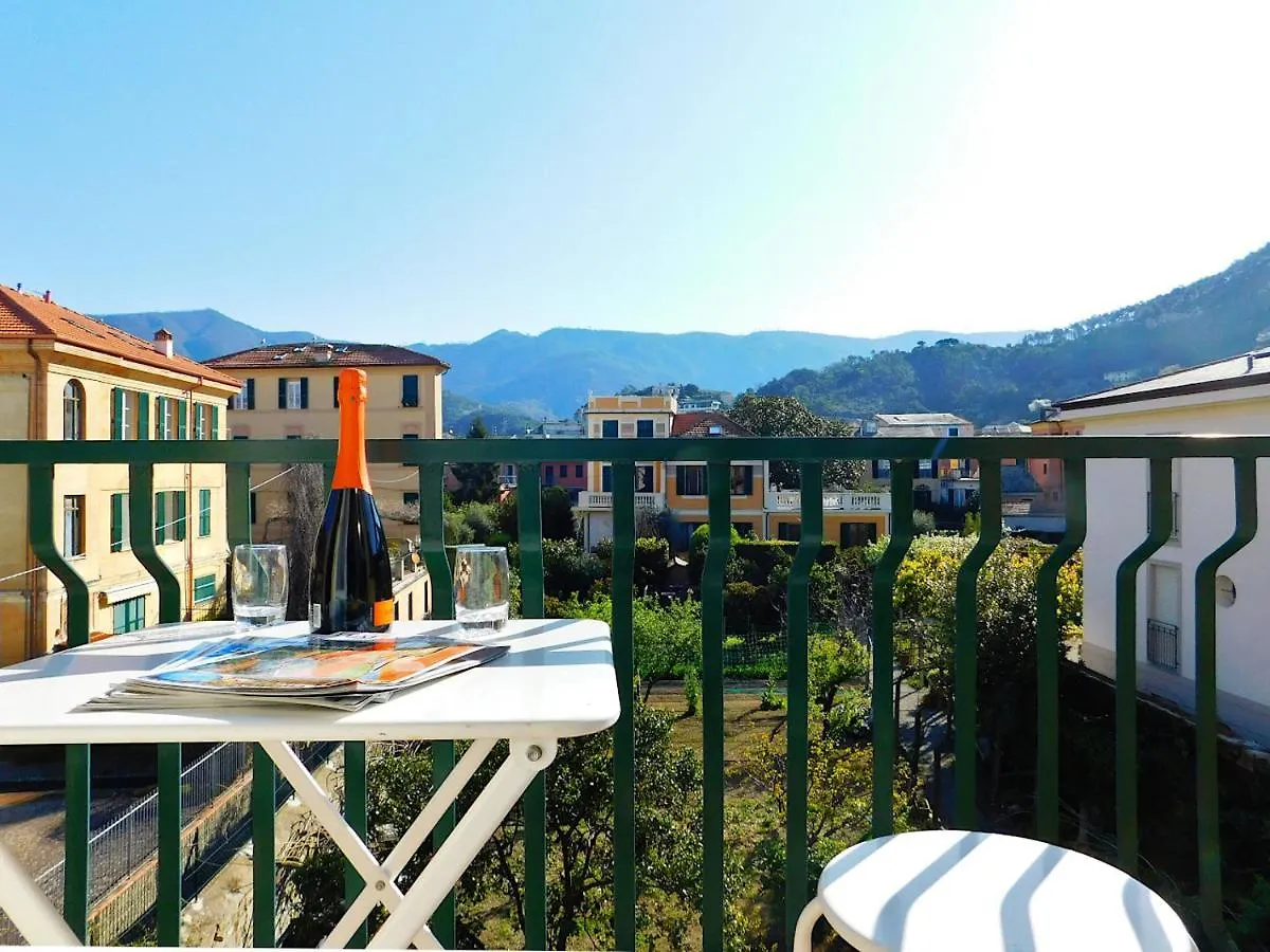 Le Stanze Del Papa, Levanto 0*,  Italy