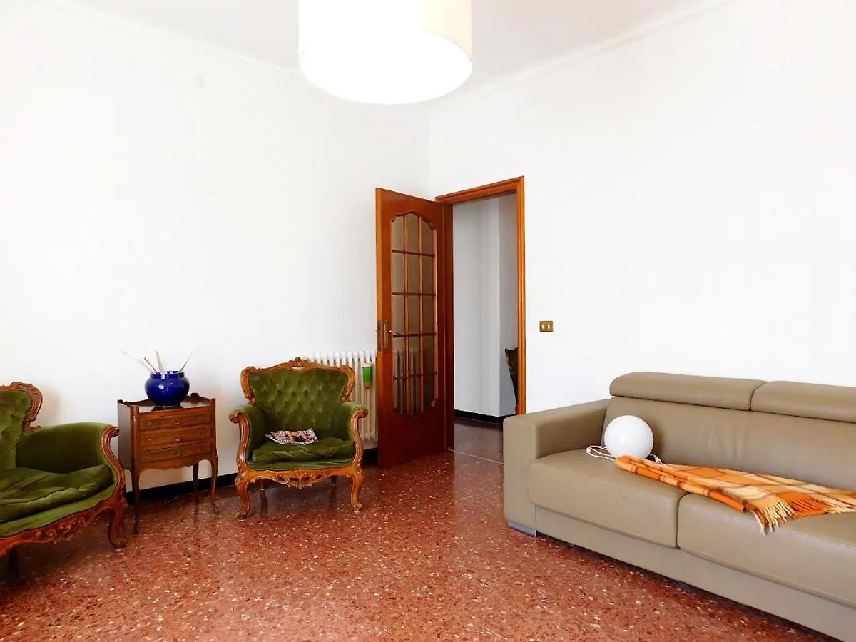 Le Stanze Del Papa, Levanto